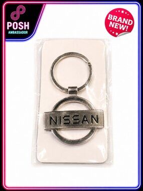 🔥 NEW Nissan Chrome Metal Key Ring Holder – Stylish Automotive Keychain